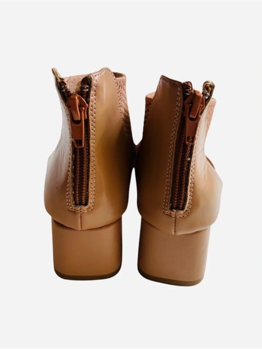 NEW TAHARI ANKLE FREEWAY BOOTS. Size 6.5